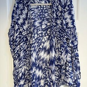 Blue and White Patterned Women's Wrap